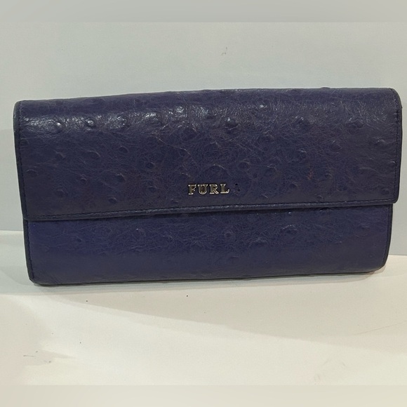 Furla Purple Embossed leather wallet Clutch - Picture 1 of 8